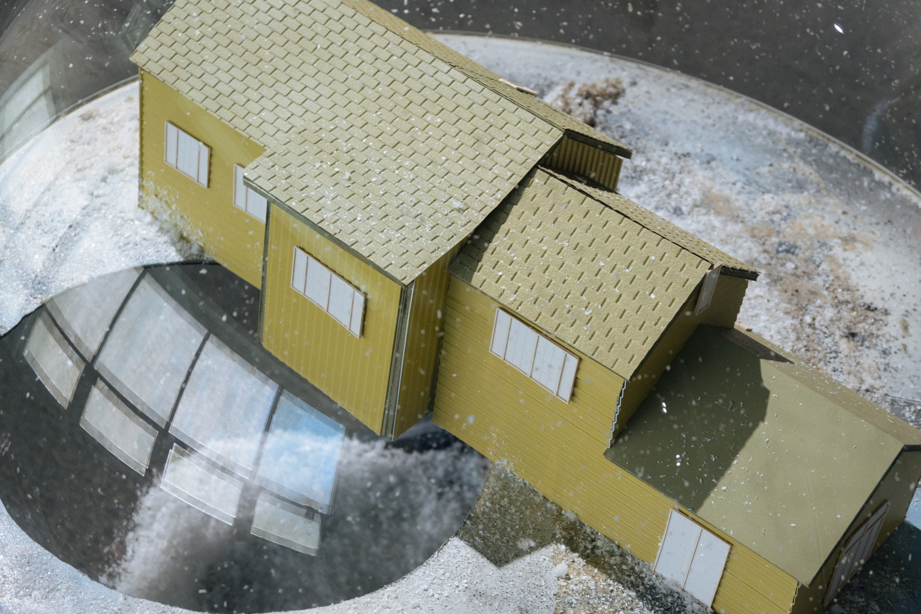 Haunted Haus Olivia Erlanger Swiss Institute